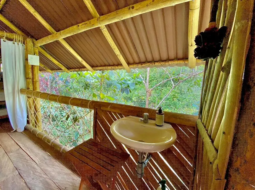 Hospedaje en rio santo domingo, hermano del rio melcocho, hospedaje , cabaña ecologica, finca, turismo, glamping