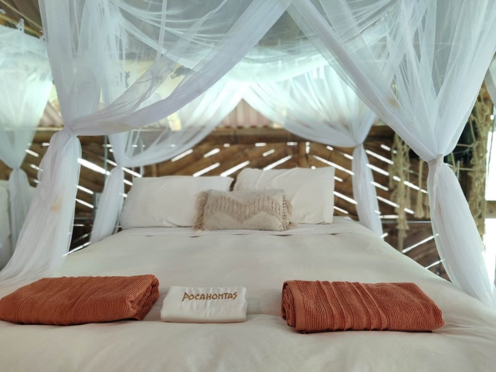 cabaña ecologica en el río santo domingo, hermano del rio melcocho